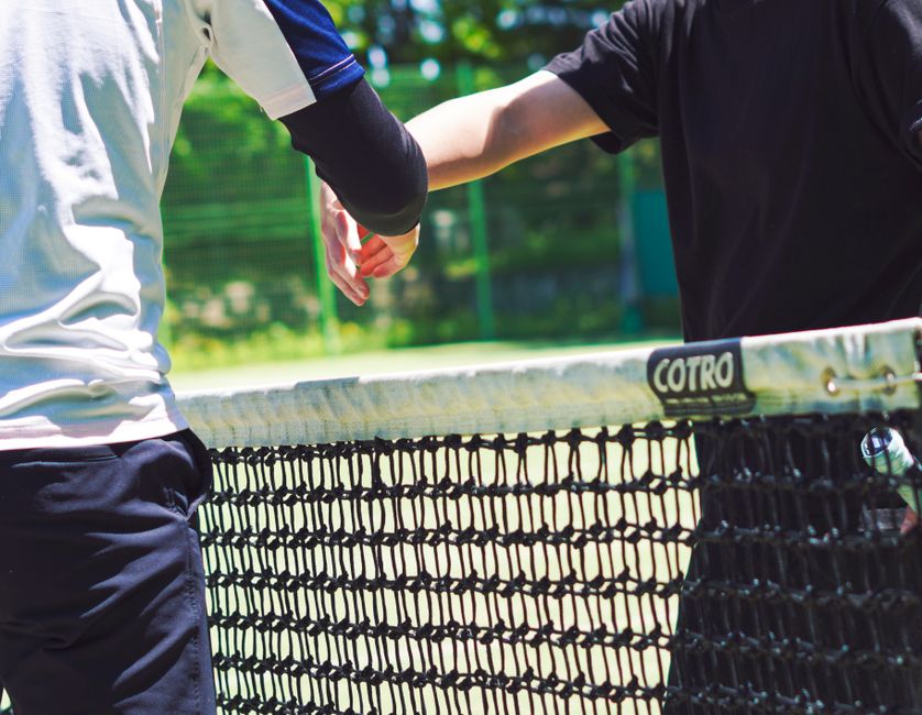 爱游戏体育_王欣瑜直落两盘力克扎拉祖哈 WTA500巴特洪堡站晋级第二轮